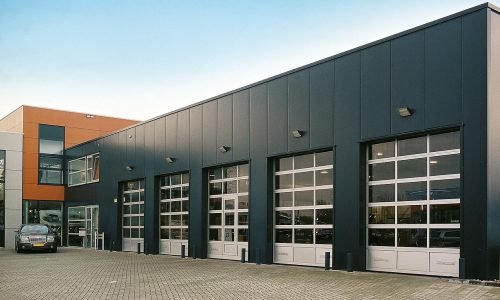 csm_Industrie-sektionaltore-01_6a5334b196