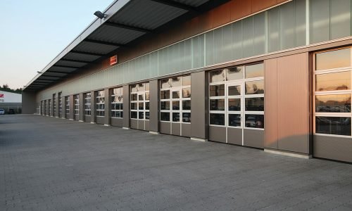 csm_Industrie-sektionaltore-04_88875ba80f